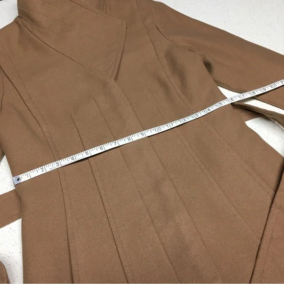 ARITZIA Babaton Connor Short Wool Beige Coat Size M fits Small - Picture 14 of 16